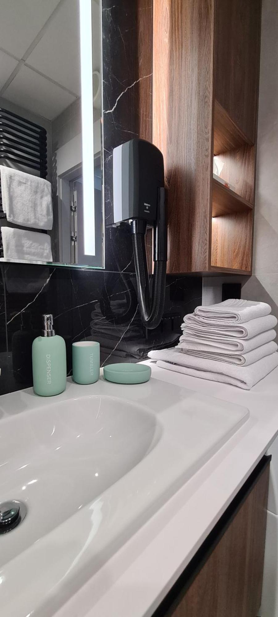 Luksusowy Apartament Bliska Wola Saba Warszawa Eksteriør billede
